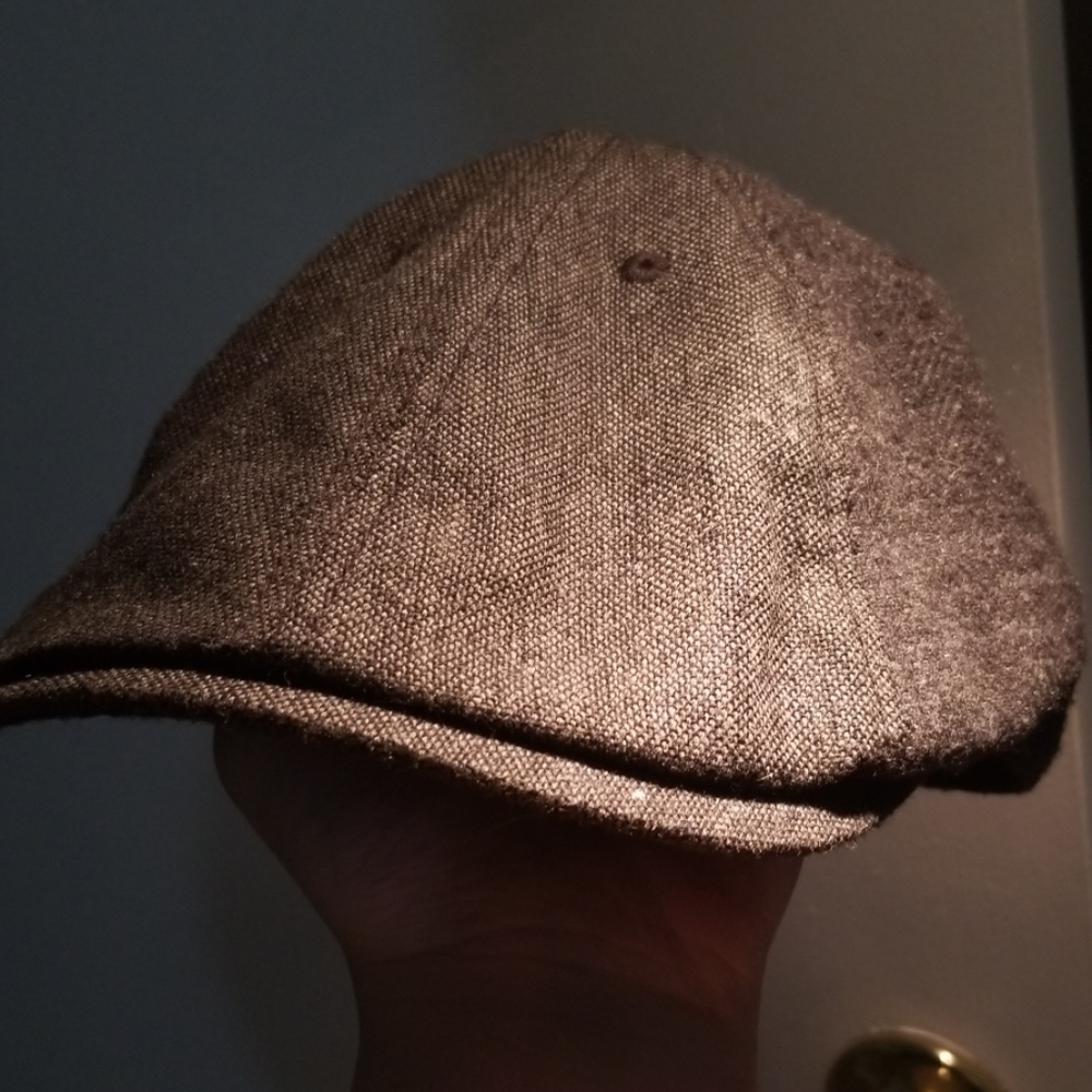 Ben Sherman stylish hat.